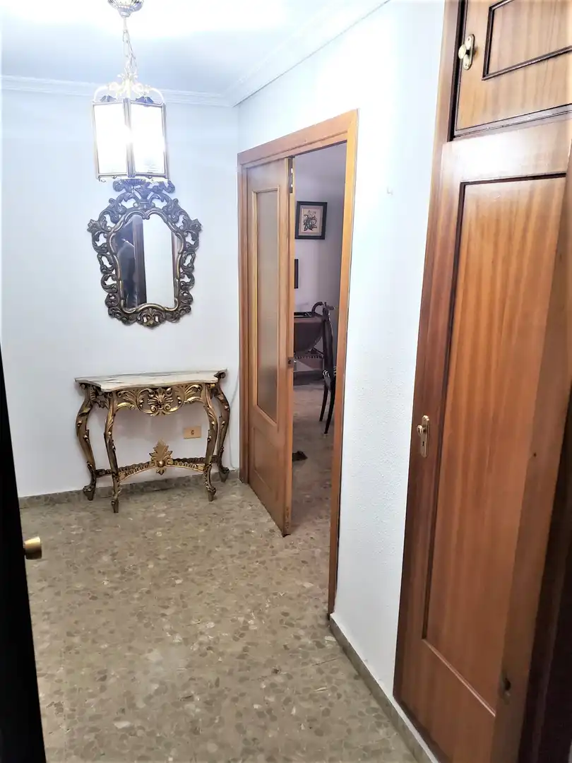 Piso de alquiler en Cáceres con Calefacción, Terraza y Amueblado