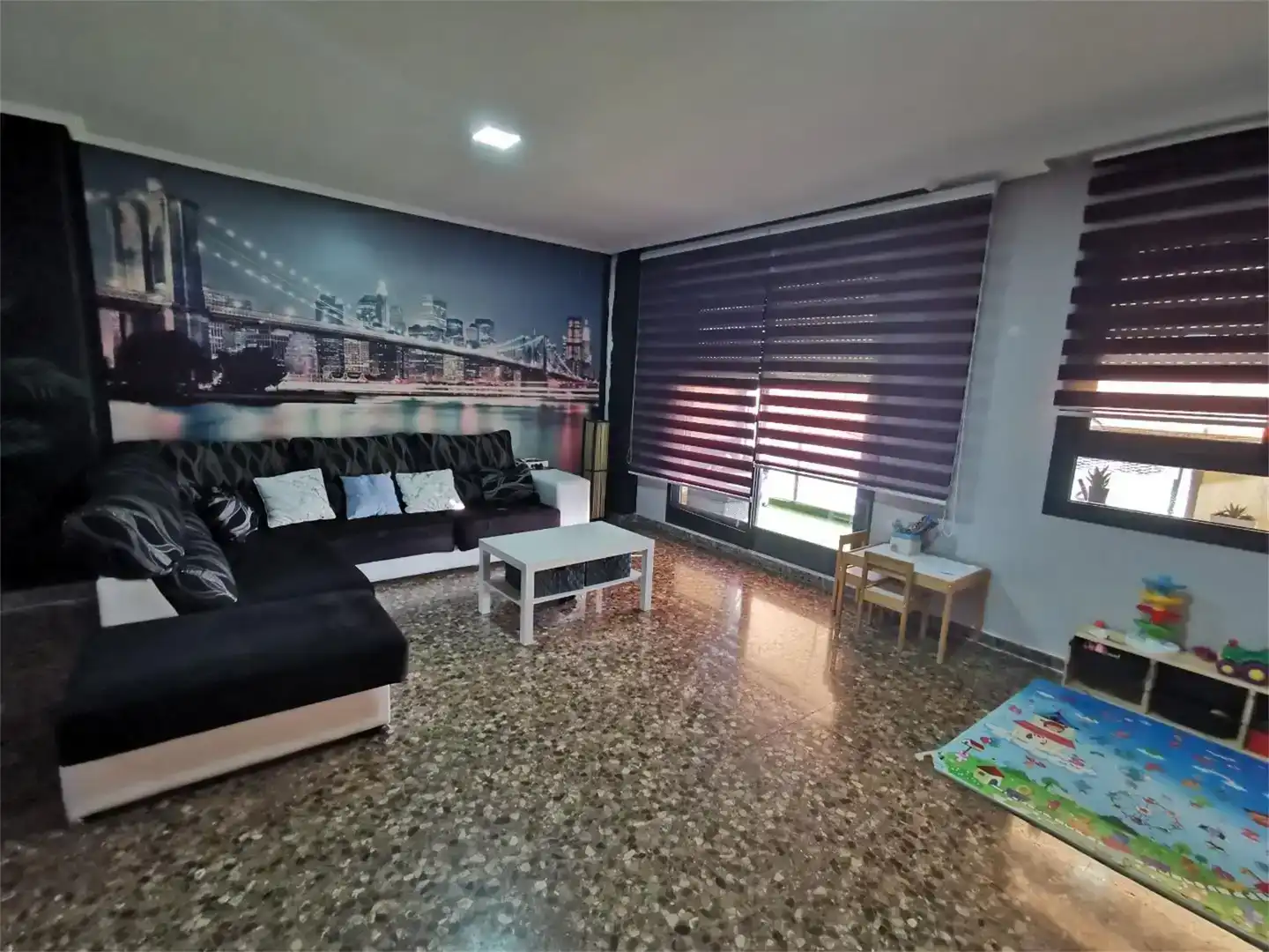 Wohnzimmer von Dachboden zum Verkauf in Alzira mit Klimaanlage