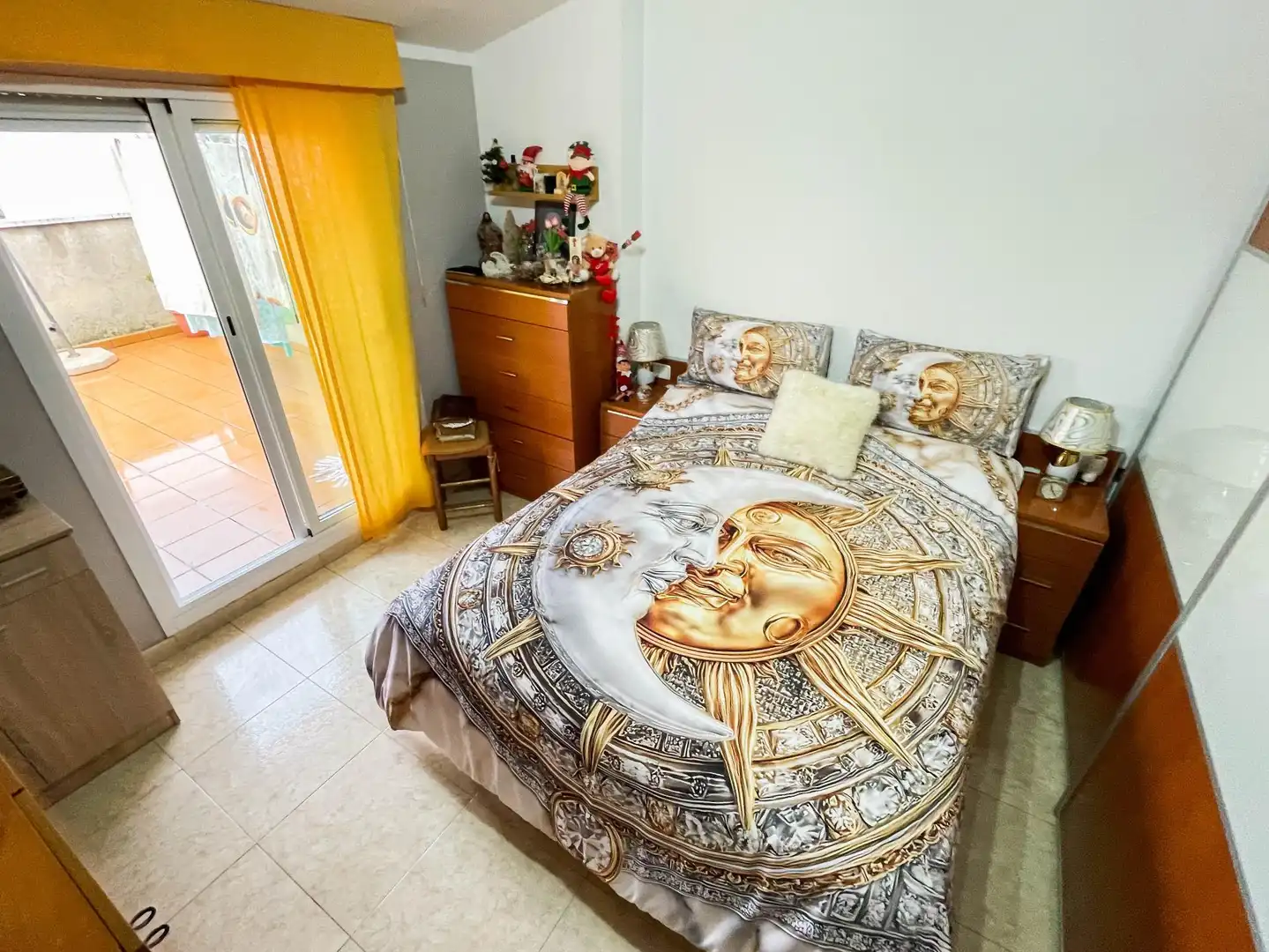 Habitación de Dúplex en venta en Olesa de Montserrat con Terraza y Balcón