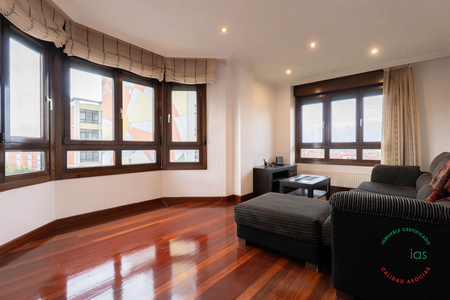 Living room of Flat for sale in Gijón   with Heating and Storage room