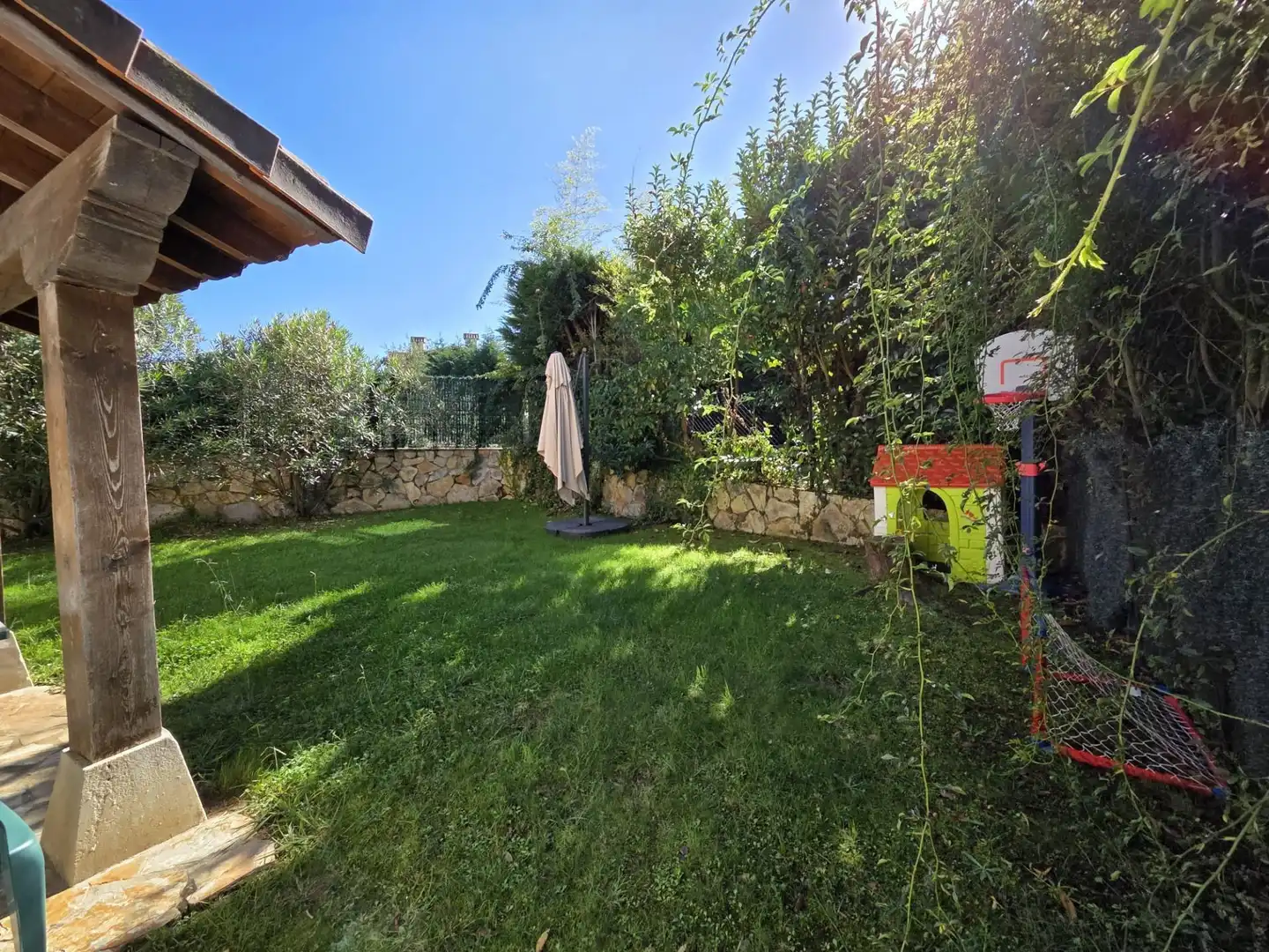 Jardí de Casa adosada en venda en Ribamontán al Monte amb Calefacció, Jardí privat i Terrassa