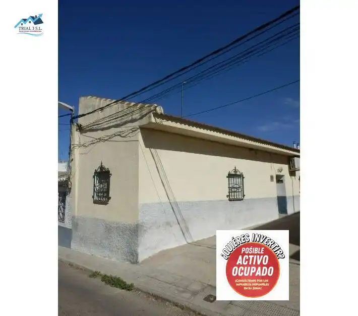 Vista exterior de Casa o chalet en venta en La Puebla de Montalbán
