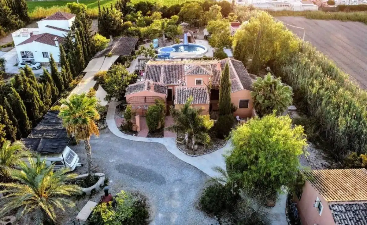 Villa con piscina in vendita a Cam. Arroba de Hornos, imagen 2