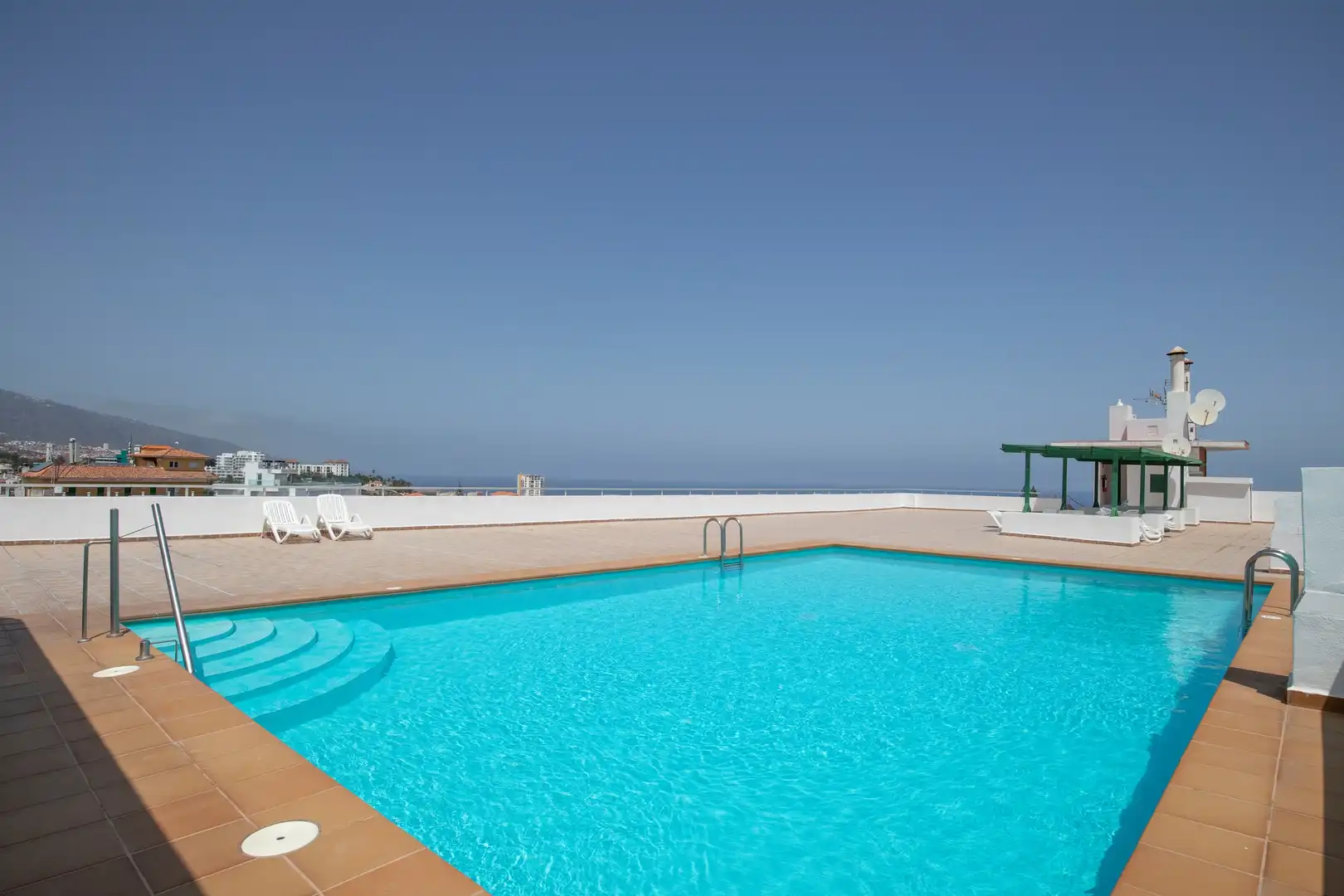 Piscina de Estudi de lloguer en Puerto de la Cruz amb Moblat i Balcó