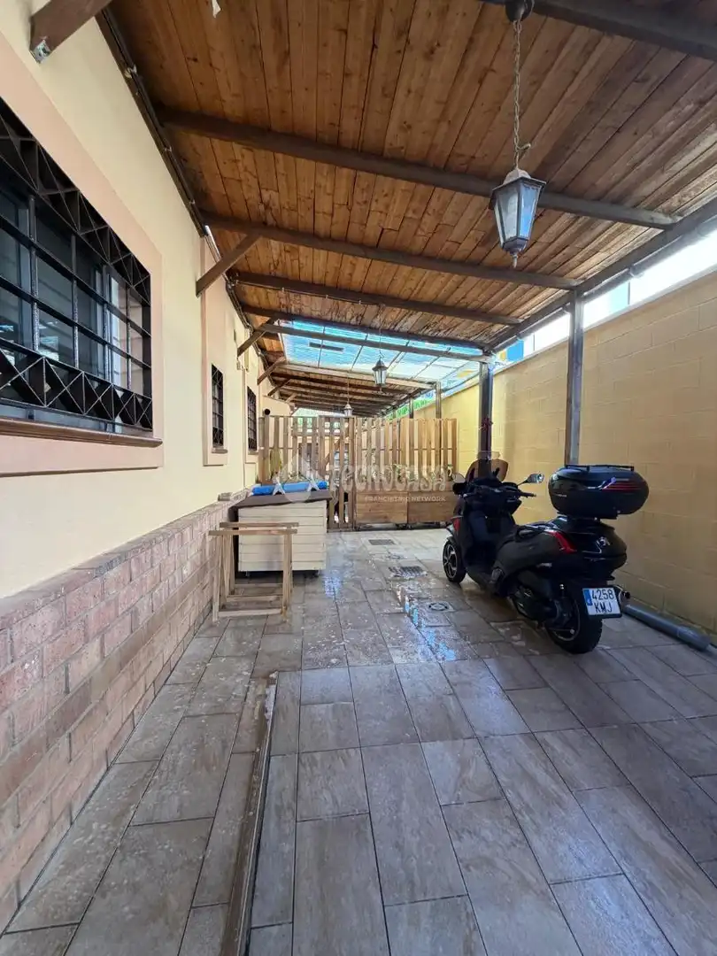 Terraza de Casa o chalet en venta en Montequinto con Aire acondicionado, Jardín privado y Terraza