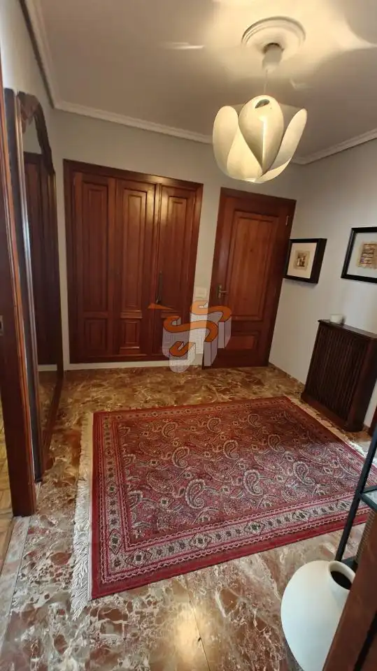 Piso en venta en Ferrol con Calefacción, Parquet y Trastero