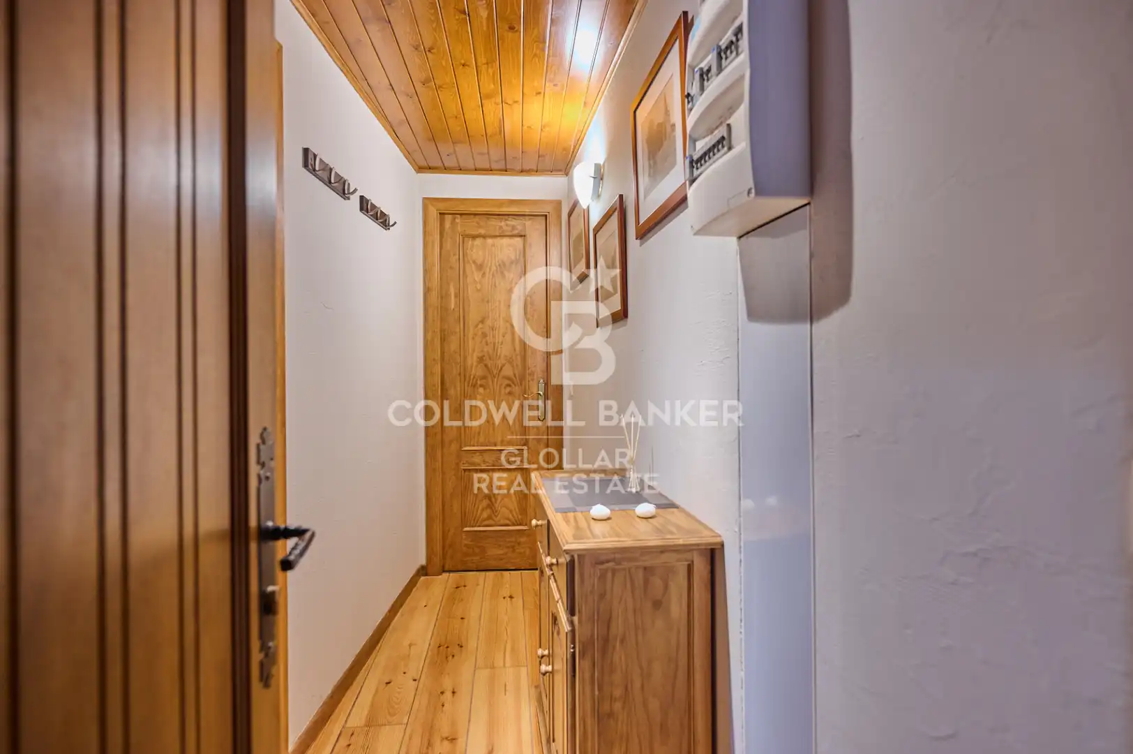 Studio zur Miete in Place Saint-Pierre, imagen 2