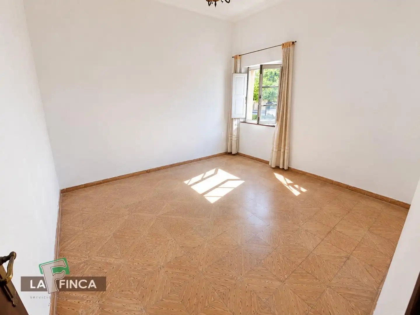 Living room of Flat for sale in Oviedo 