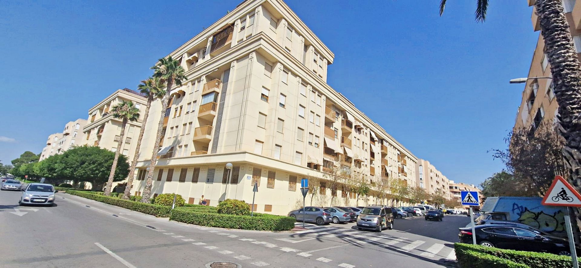 Exterior view of Flat to rent in Sant Joan d'Alacant  with Air Conditioner, Heating and Terrace