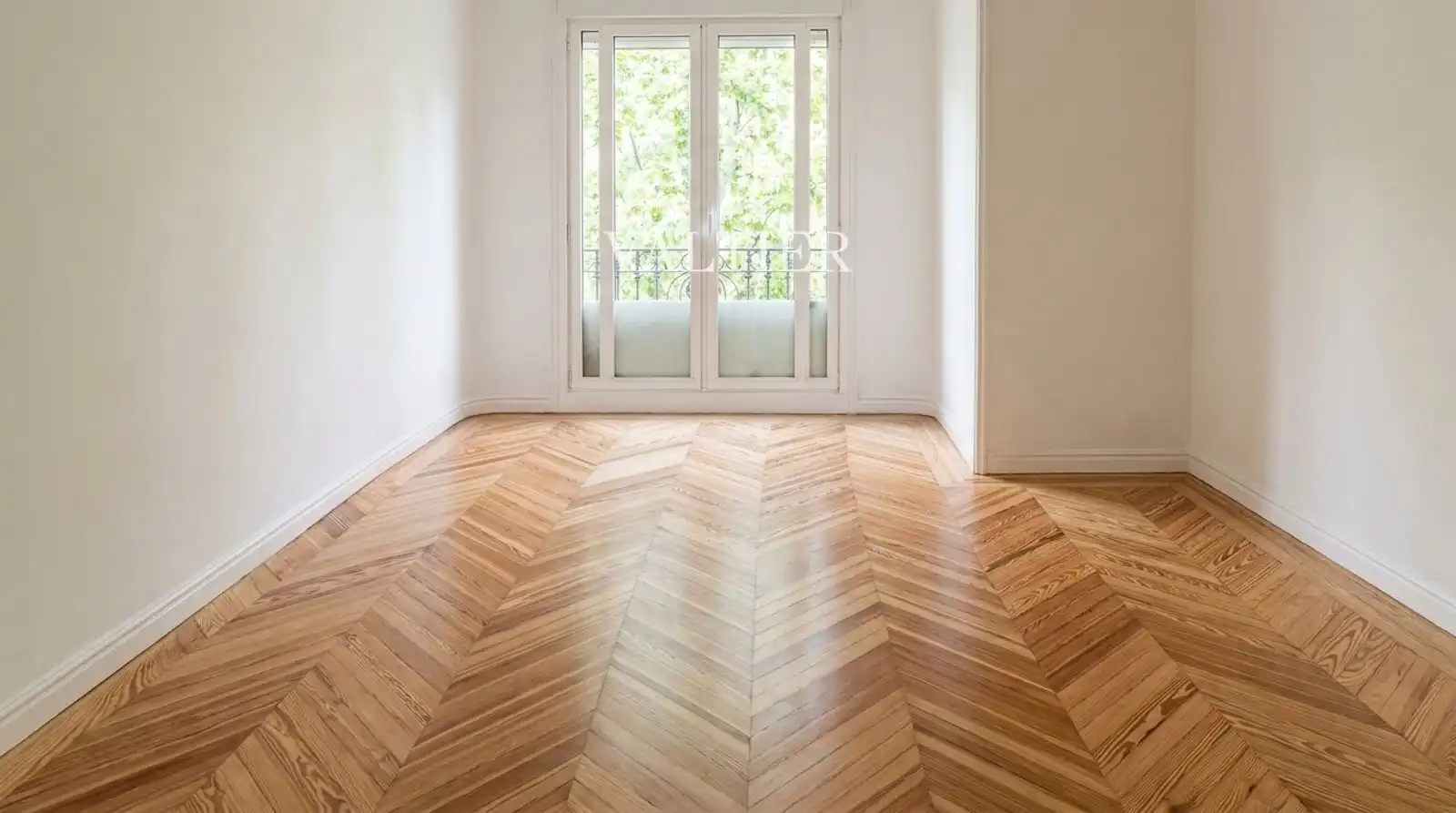Schlafzimmer von Wohnung zur Miete in Madrid mit Klimaanlage, Heizung und Terrasse