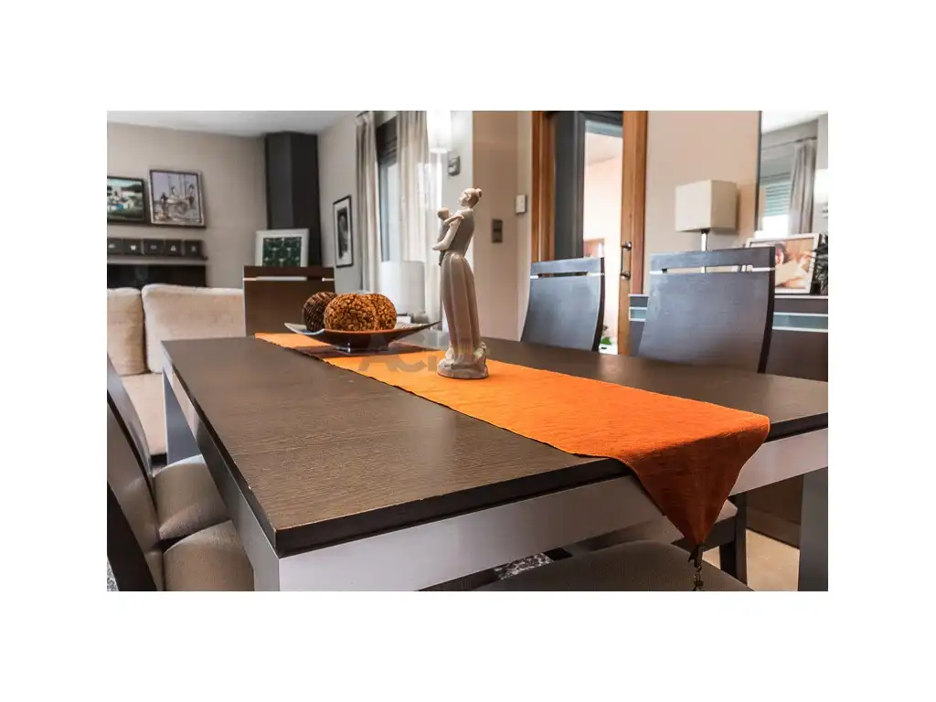 Comedor de Casa o chalet en venta en L'Alcúdia con Aire acondicionado, Jardín privado y Terraza