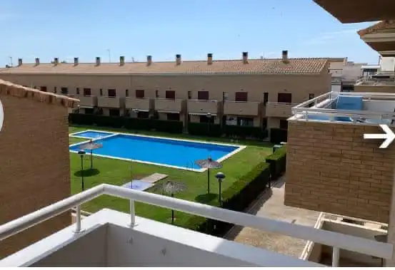 Schwimmbecken von Wohnung zur Miete in Almenara