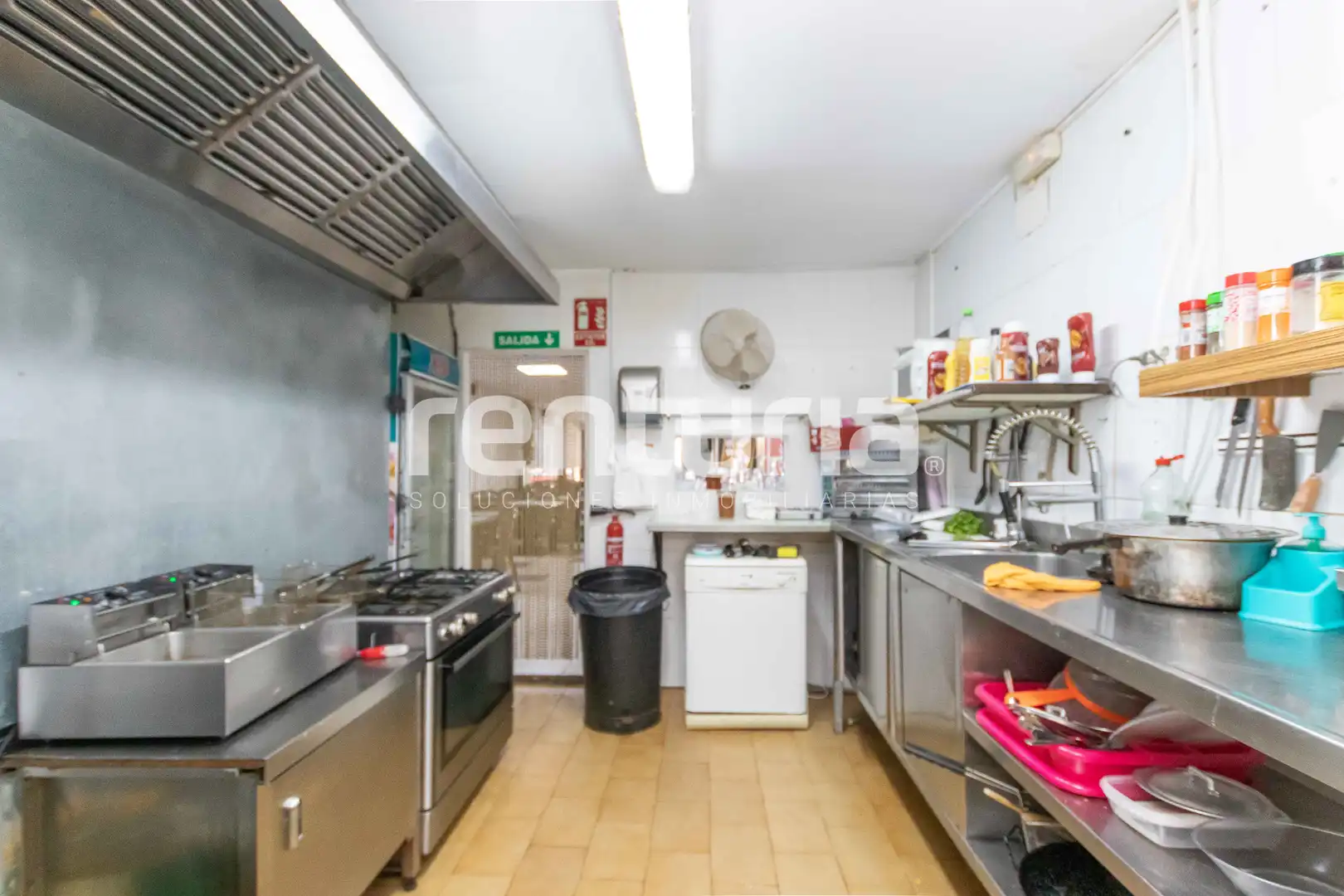 Cocina de Local en venta en Gandia con Aire acondicionado, Terraza y Amueblado