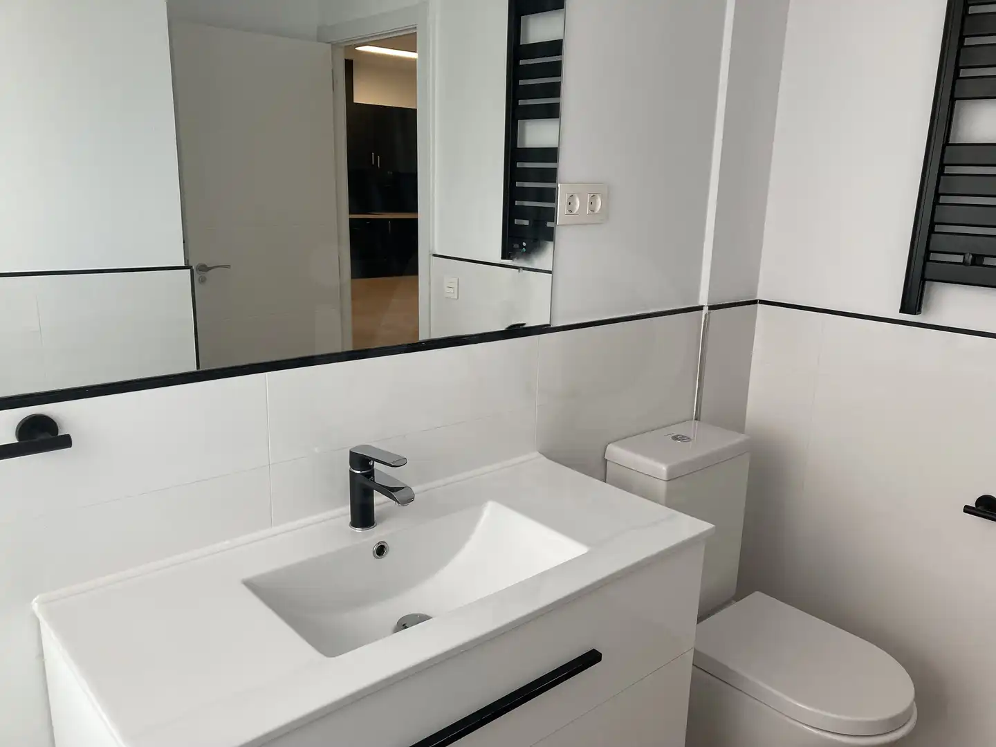 Badezimmer von Loft zum Verkauf in Las Rozas de Madrid mit Klimaanlage und Heizung