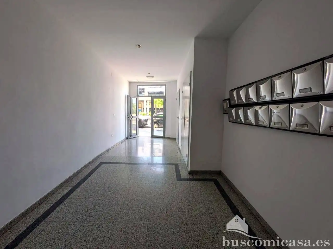 Flat for rent in Linares  with Air Conditioner and Furnished