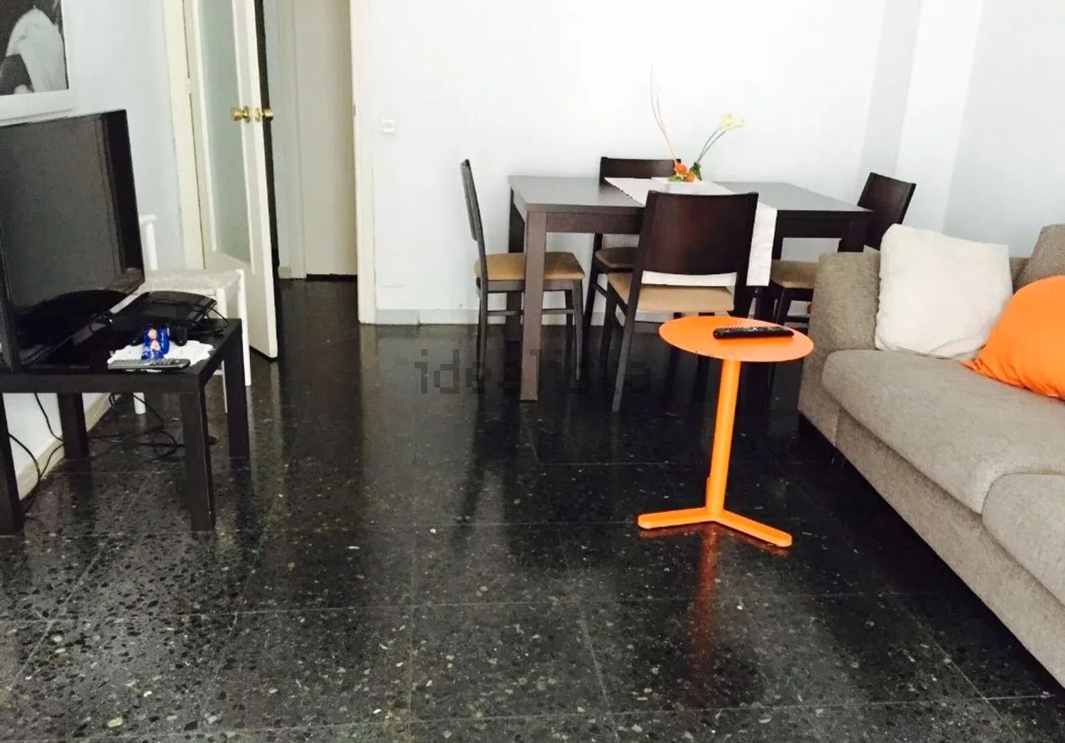 Vista exterior de Apartament en venda en  Barcelona Capital amb Calefacció i Moblat