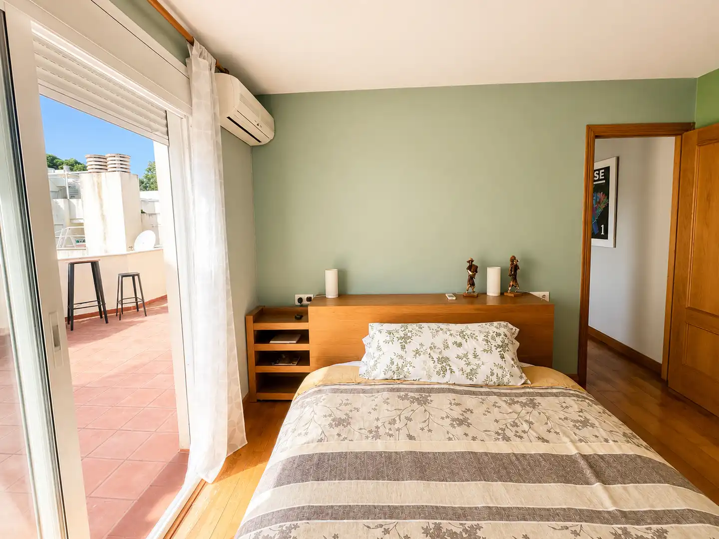 Bedroom of Attic for rent in Marbella  with Air Conditioner, Furnished and Pets allowed