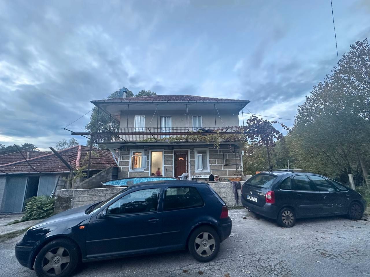 Vista exterior de Finca rústica en venda en O Irixo amb Calefacció, Jardí privat i Parquet