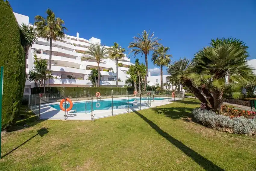 Apartament amb terrassa en venda a Nueva Andalucía, imagen 27