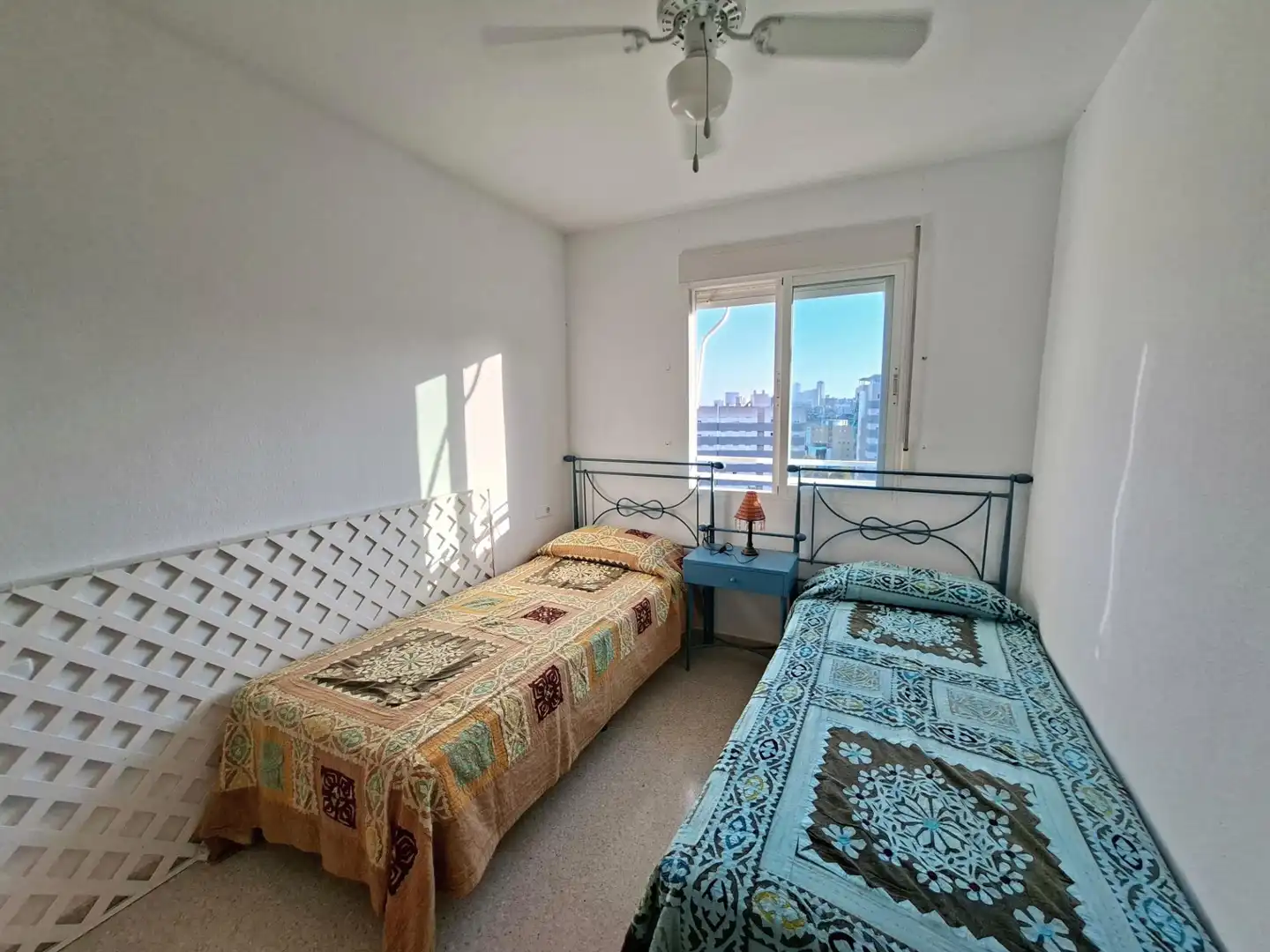 Schlafzimmer von Wohnungen zur Miete in El Campello mit Klimaanlage, Heizung und Möbliert