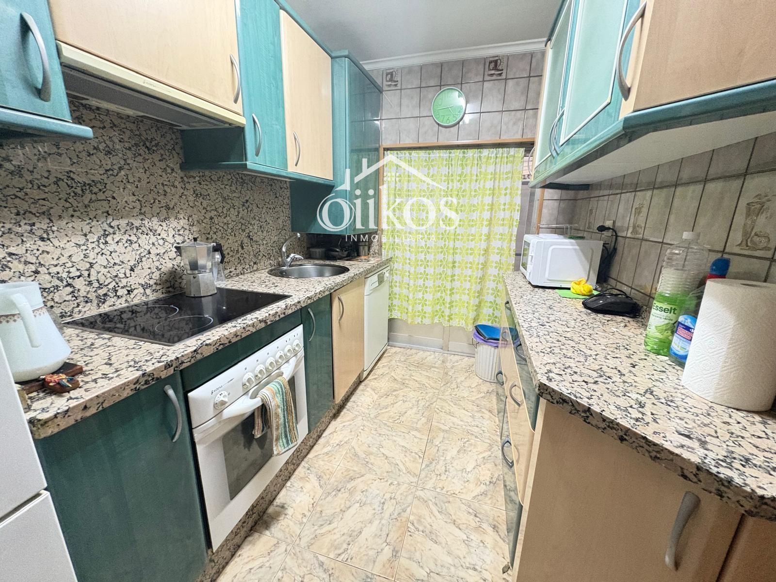 Cuina de Pis en venda en Salamanca Capital amb Calefacció