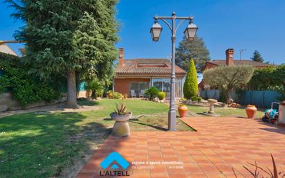 Jardí de Casa o xalet en venda en L'Ametlla del Vallès amb Calefacció i Internet