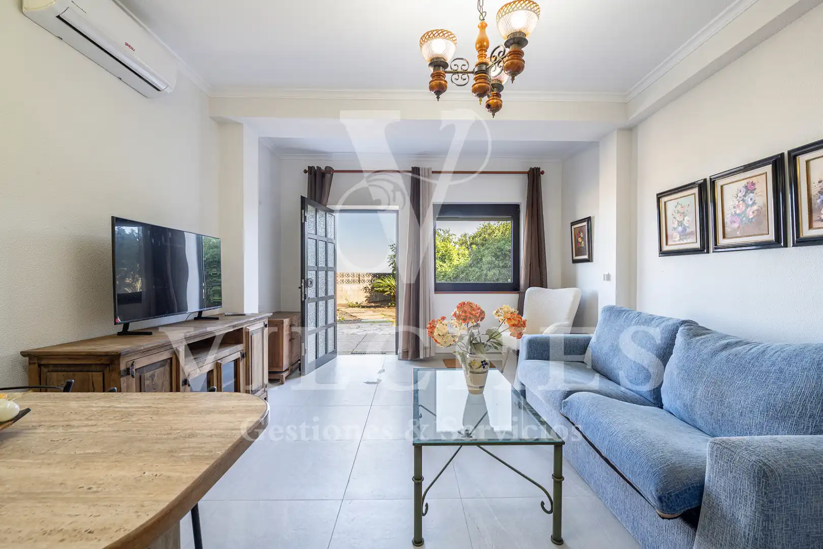 Sala d'estar de Casa o xalet en venda en Santa Brígida amb Jardí privat, Terrassa i Traster