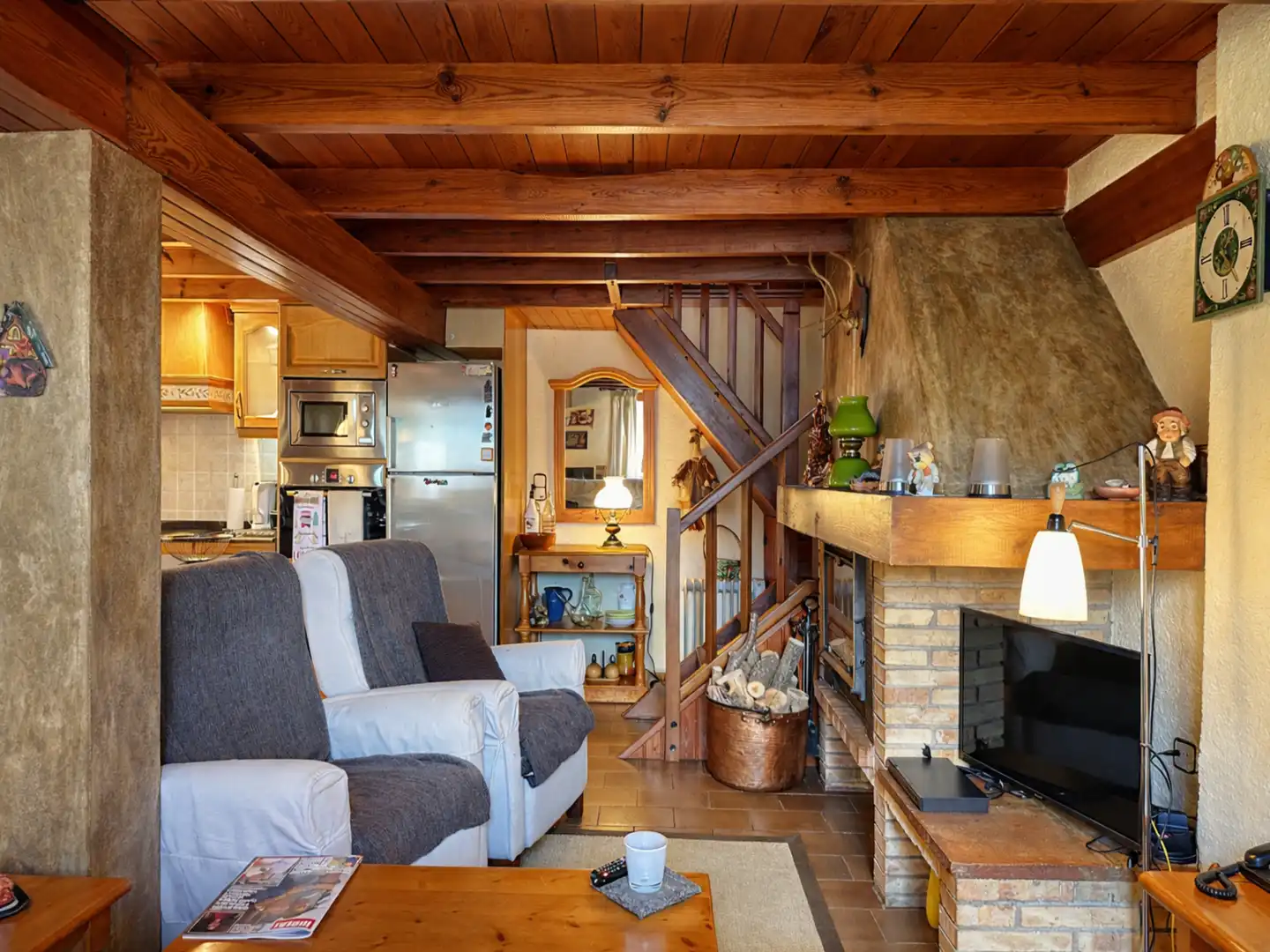 Sala de estar de Casa o chalet en venta en Toses con Calefacción, Jardín privado y Parquet