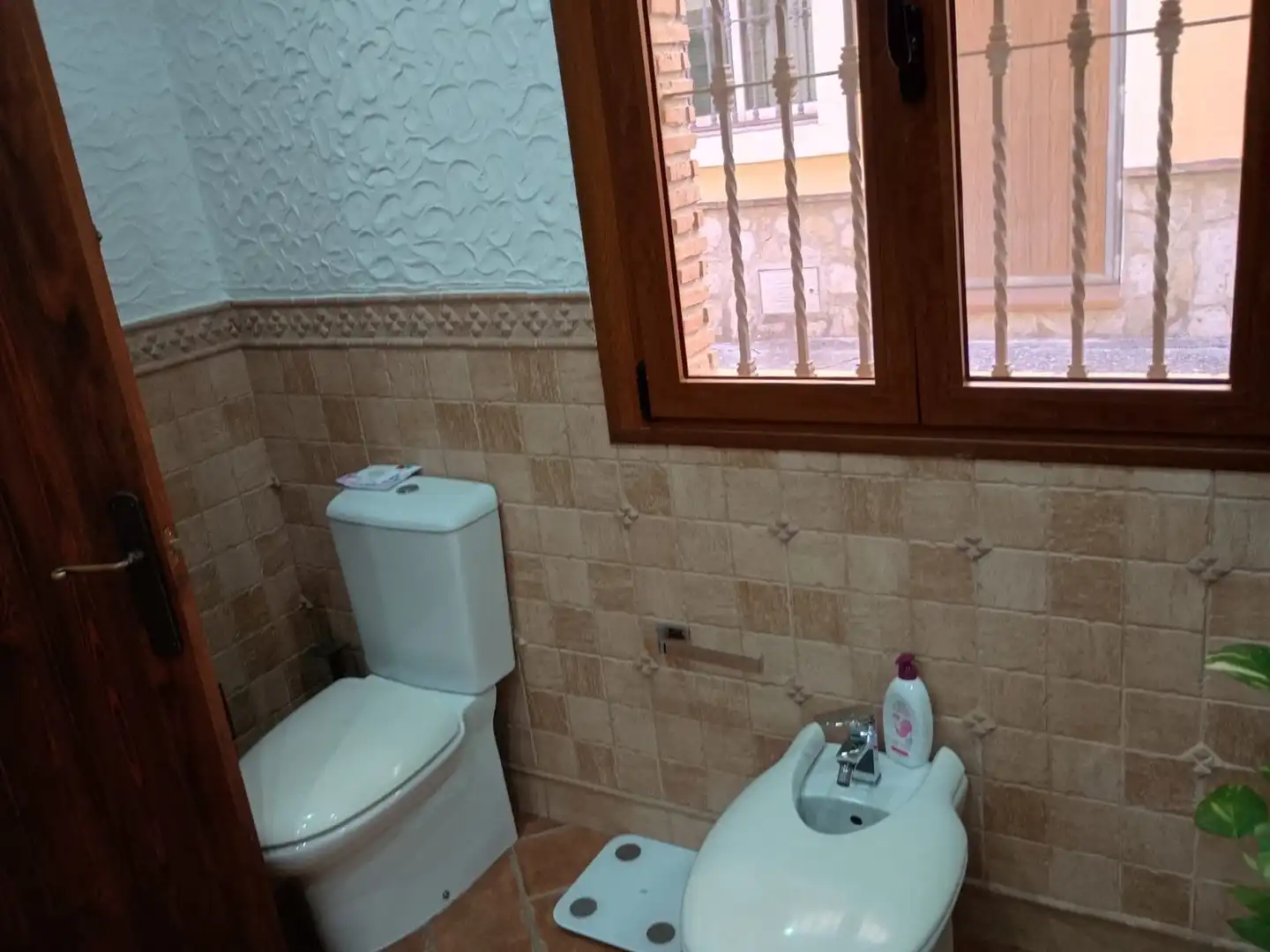 Bany de Casa adosada en venda en Algeciras amb Aire condicionat