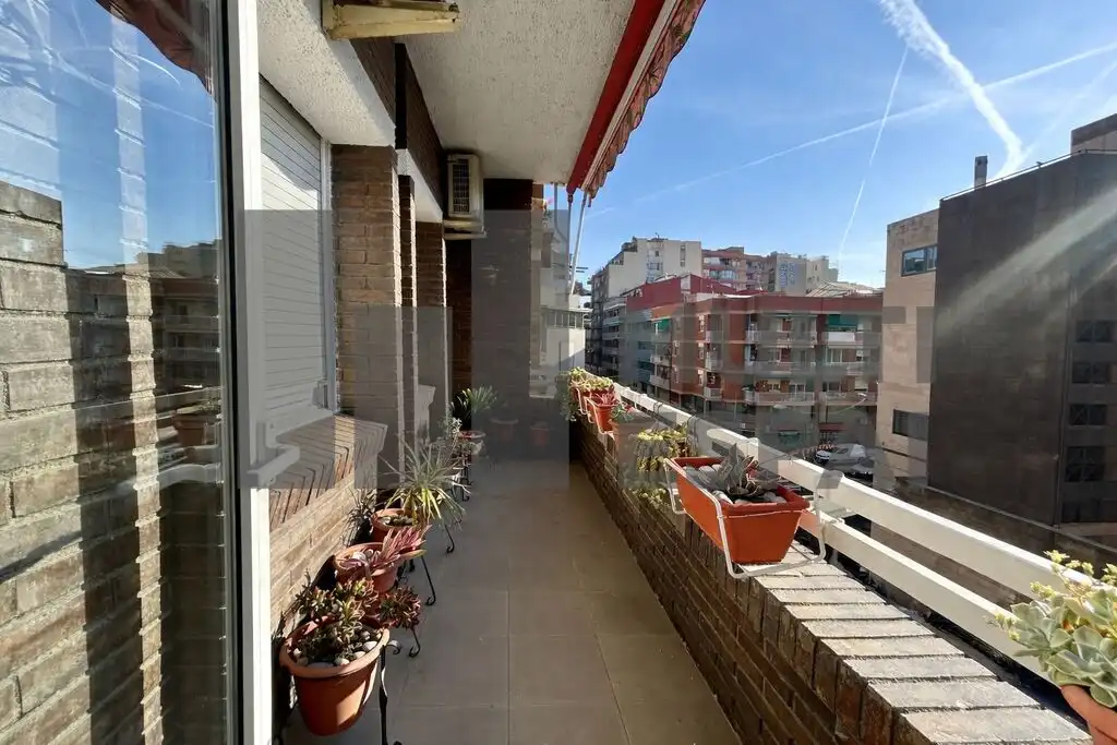 Terrassa de Pis en venda en Barcelona amb Aire condicionat, Terrassa i Balcó