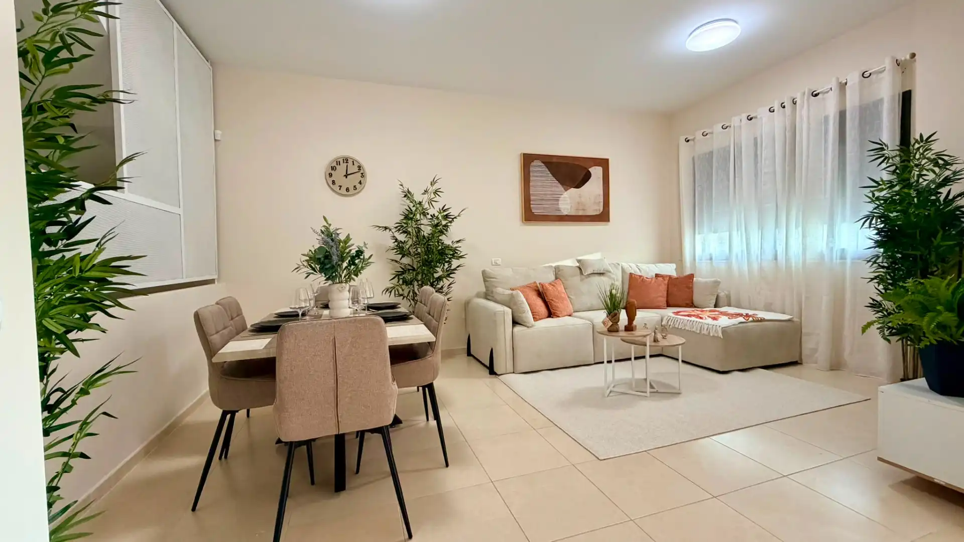 Casa adosada en venta en Calle Duquela, Cho - Parque de la Reina