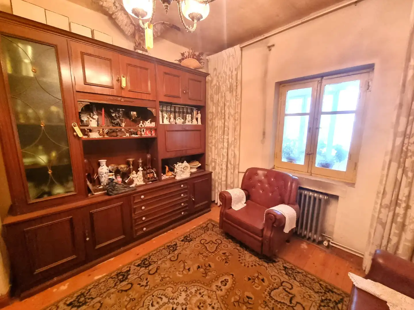 Sala d'estar de Casa adosada en venda en Burgos amb Jardí privat