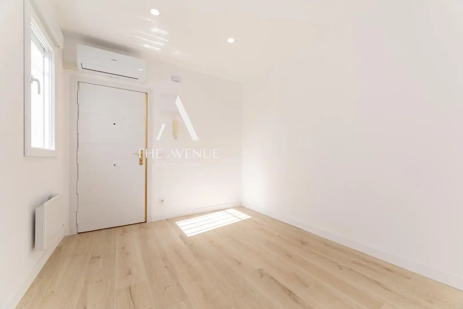 Habitación de Piso en venta en Madrid con Aire acondicionado y Calefacción