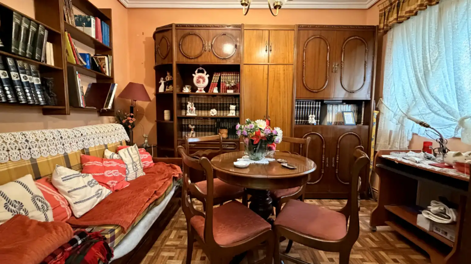 Esszimmer von Wohnung zum Verkauf in Torrelavega  mit Heizung und Möbliert