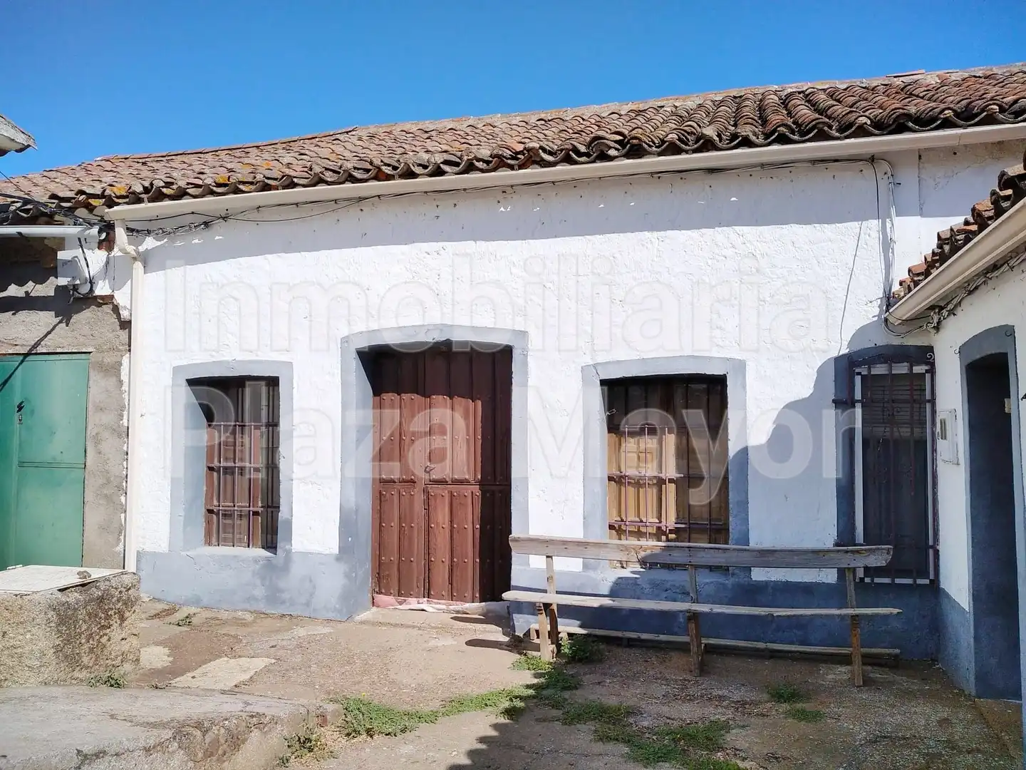 Vista exterior de Casa o xalet en venda en Aldehuela de Yeltes amb Jardí privat