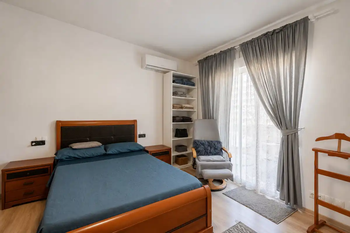 Habitación de Casa adosada en venta en Torrevieja con Aire acondicionado, Calefacción y Jardín privado