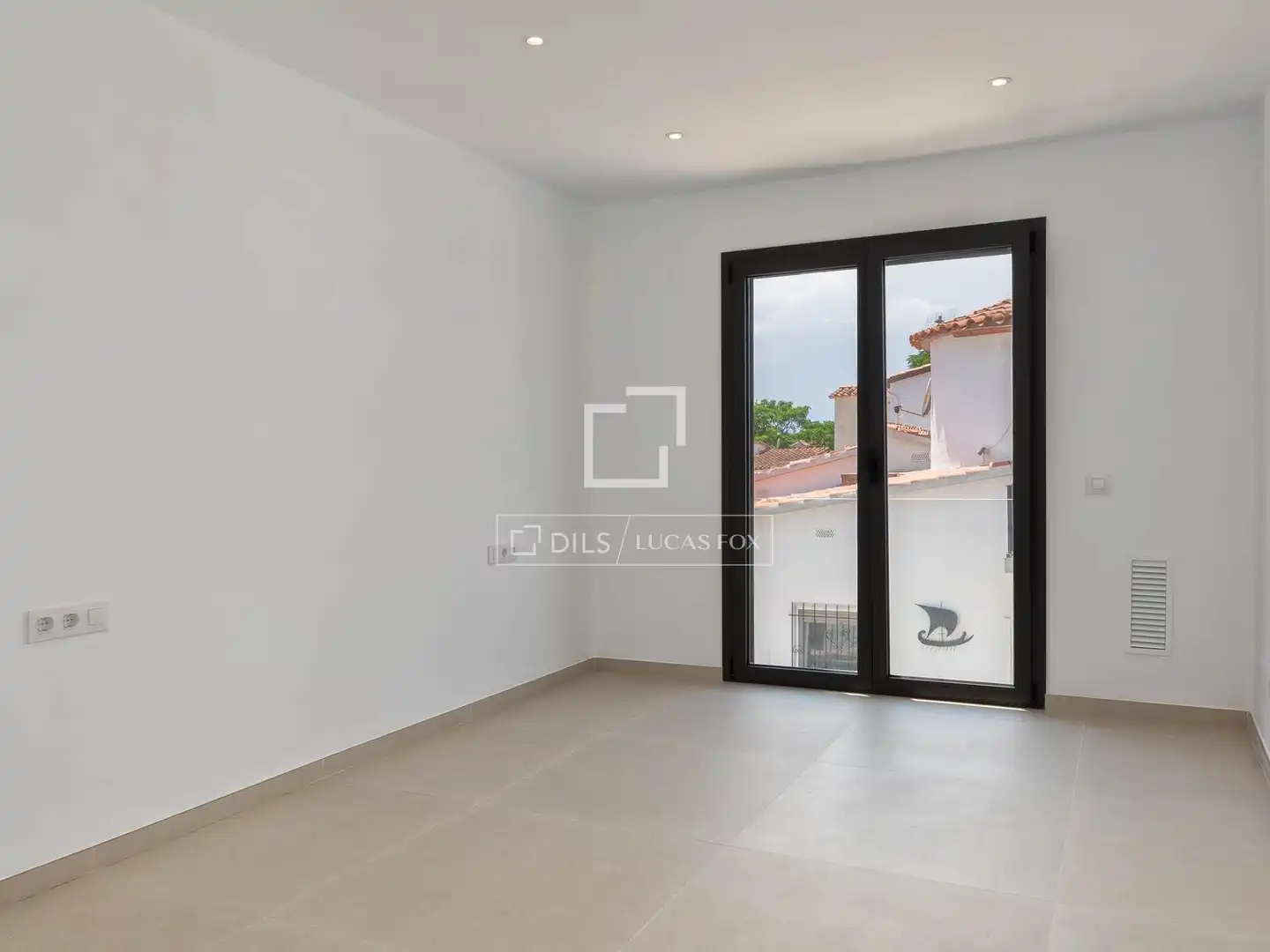 Chalet con piscina en venta en Requesens, imagen 19