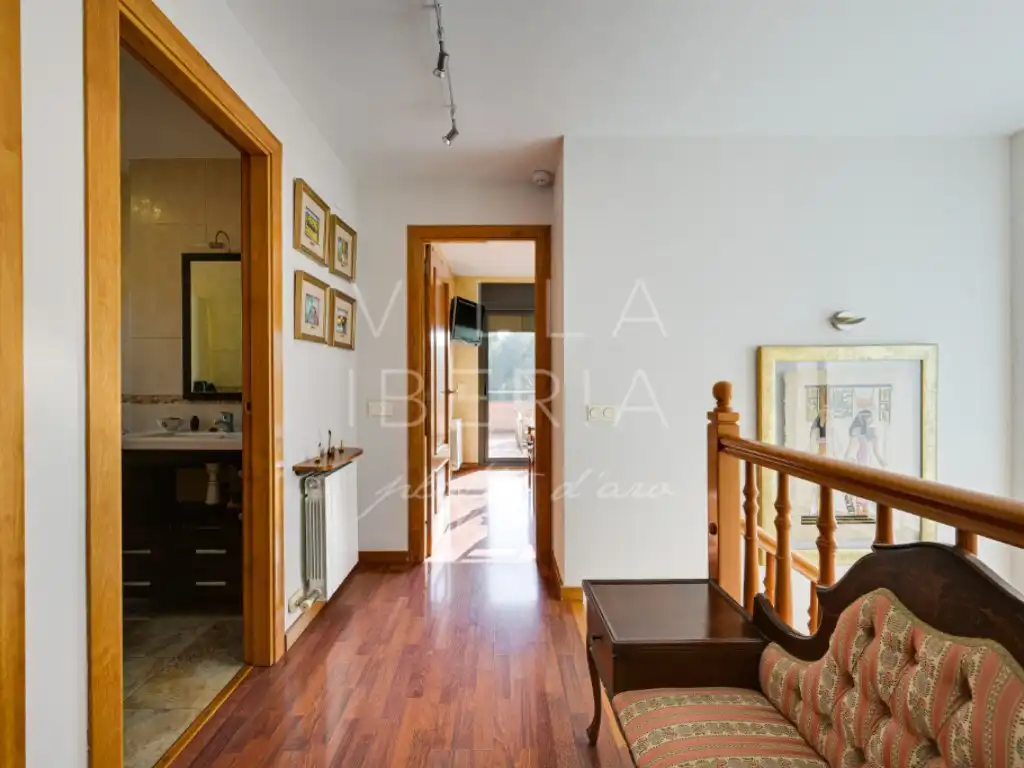 Casa amb piscina en venda a Avenida Rossello 4-B, imagen 10