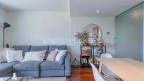 Living room of Apartment for sale in Sabadell  with Air Conditioner, Heating and Parquet flooring