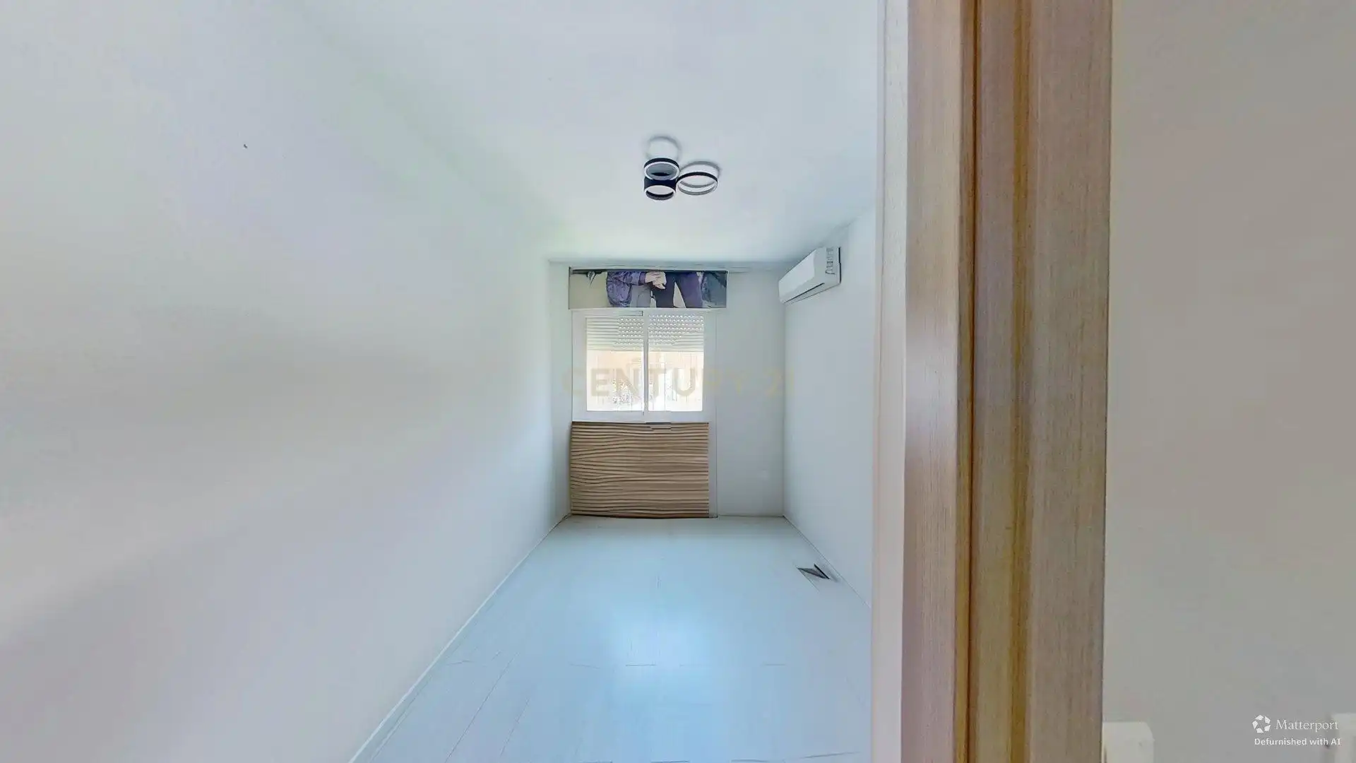 Flat for sale in Benalmádena  with Air Conditioner, Private garden and Community pool