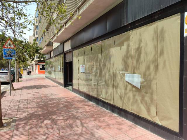 Local comercial en Alquiler en Centro