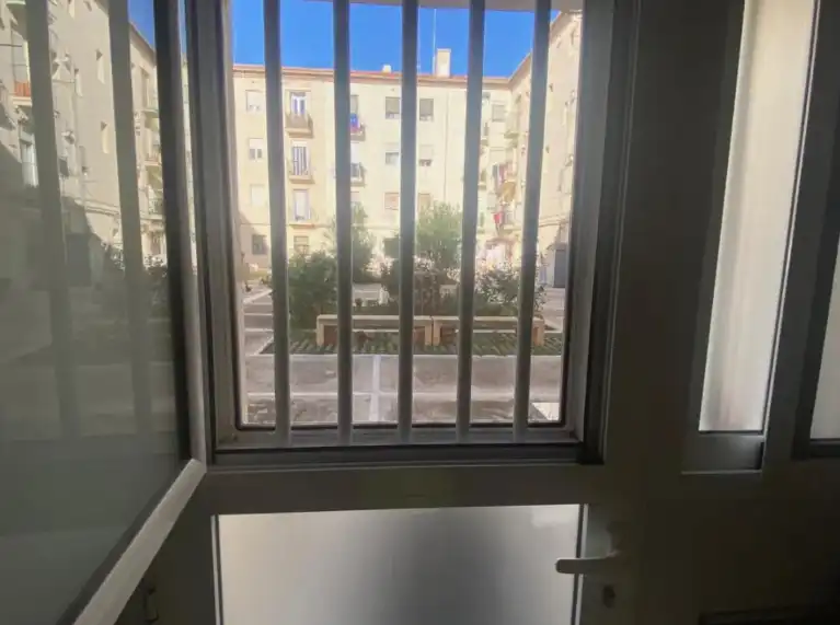 Ground floor for rent in El Cabanyal - El Canyamelar