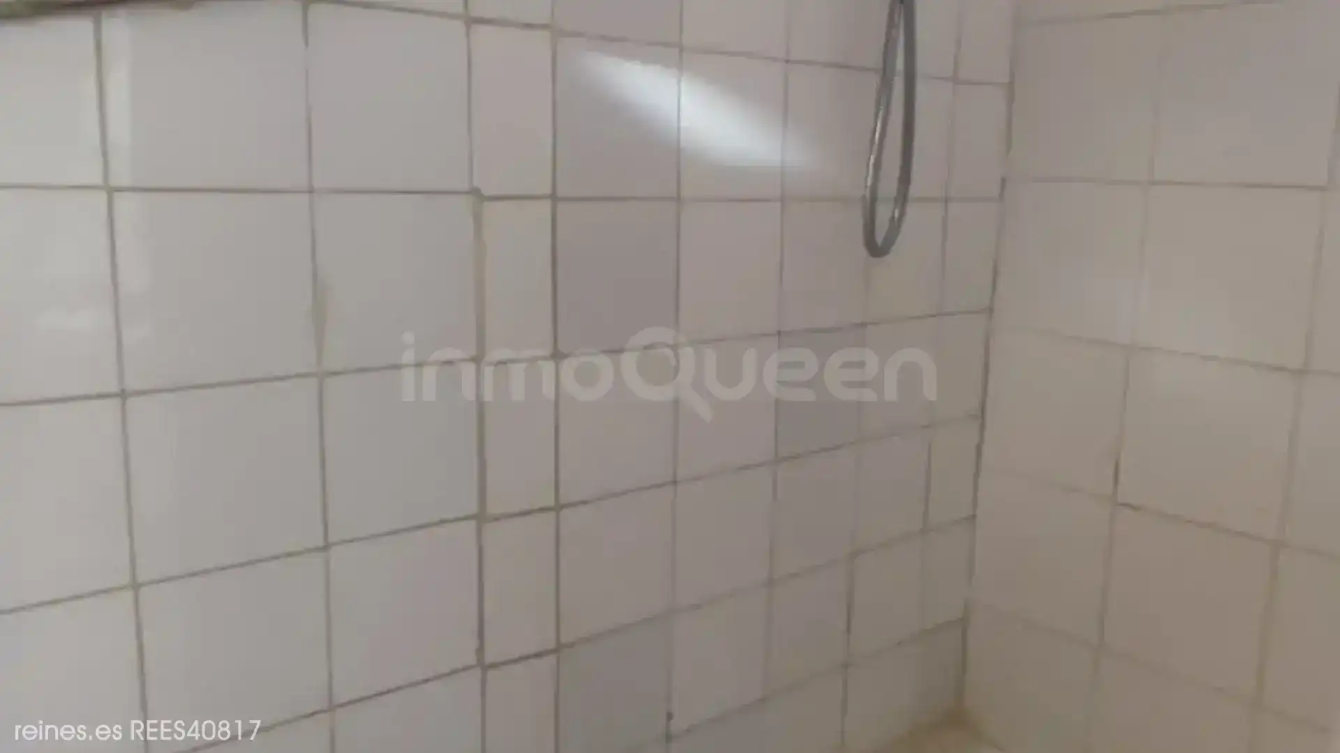 Baño de Piso en venta en Mieres (Asturias) con Calefacción y Amueblado