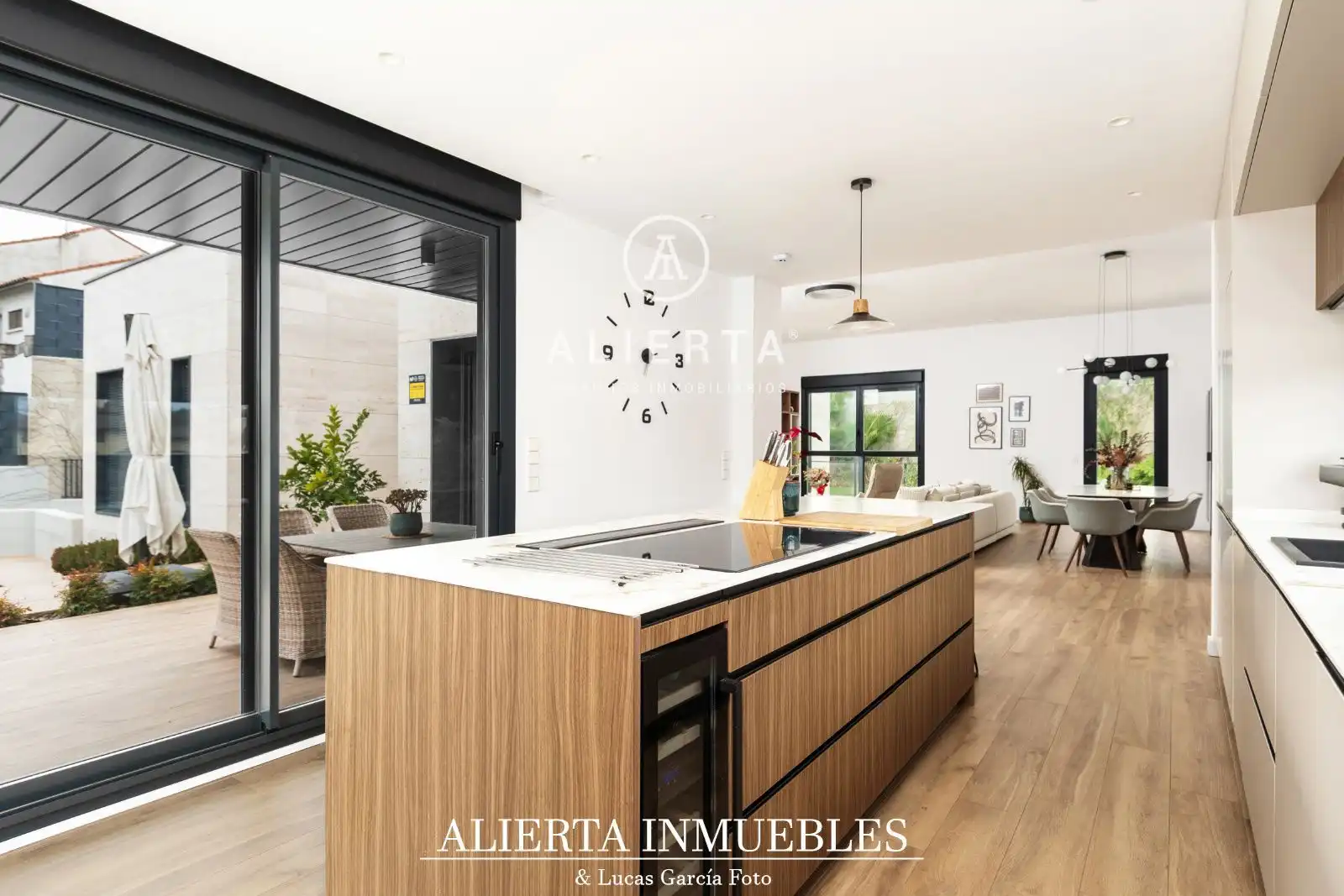Cocina de Casa o chalet en venta en Zaragoza con Aire acondicionado, Calefacción y Trastero