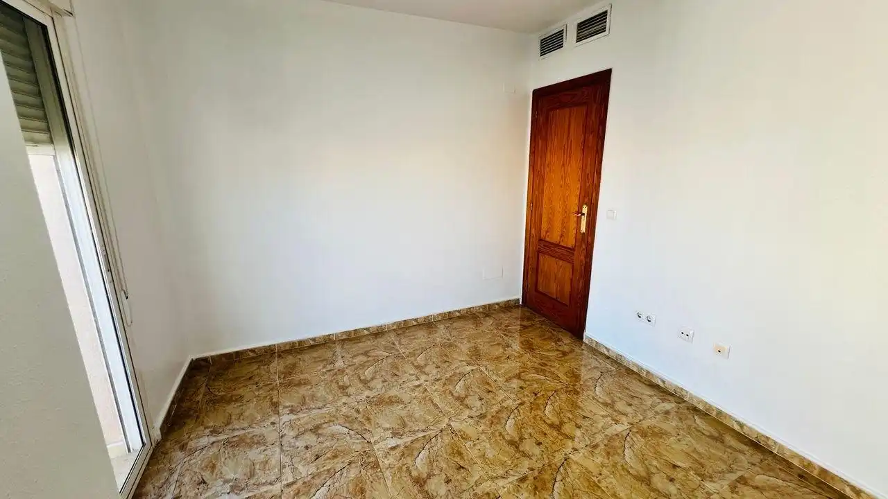 Penthouse with terrace for sale in Casco Antiguo, imagen 14