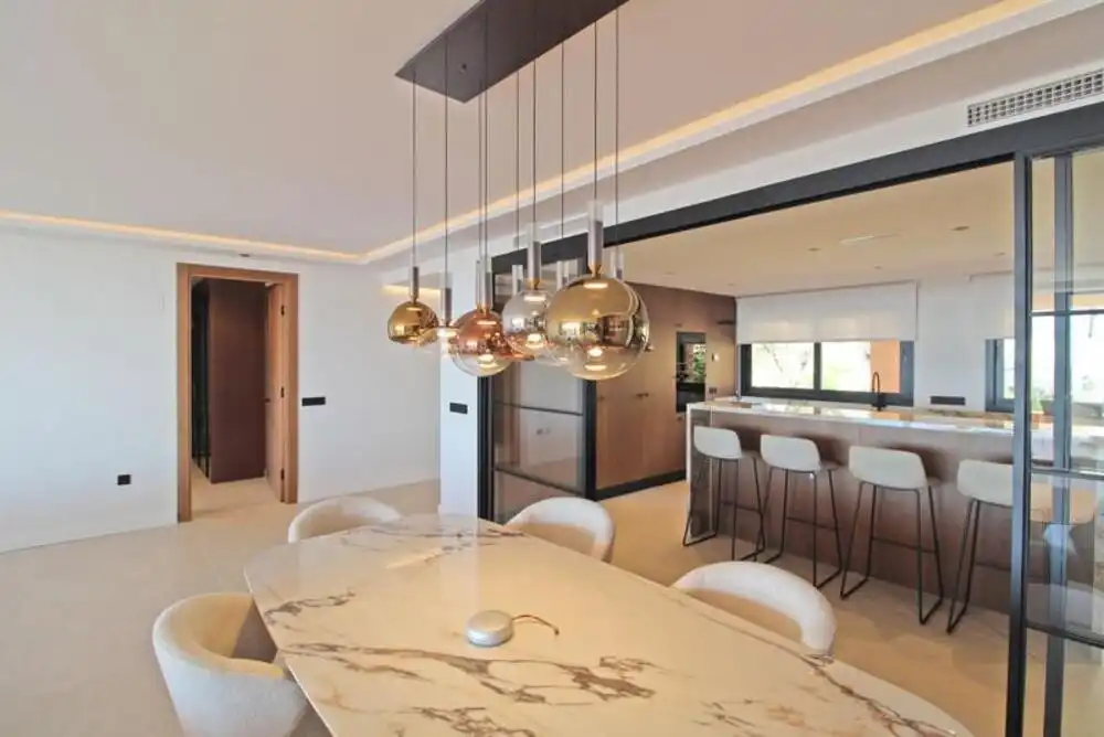 Apartamento con piscina en venta en Nueva Andalucía, imagen 14