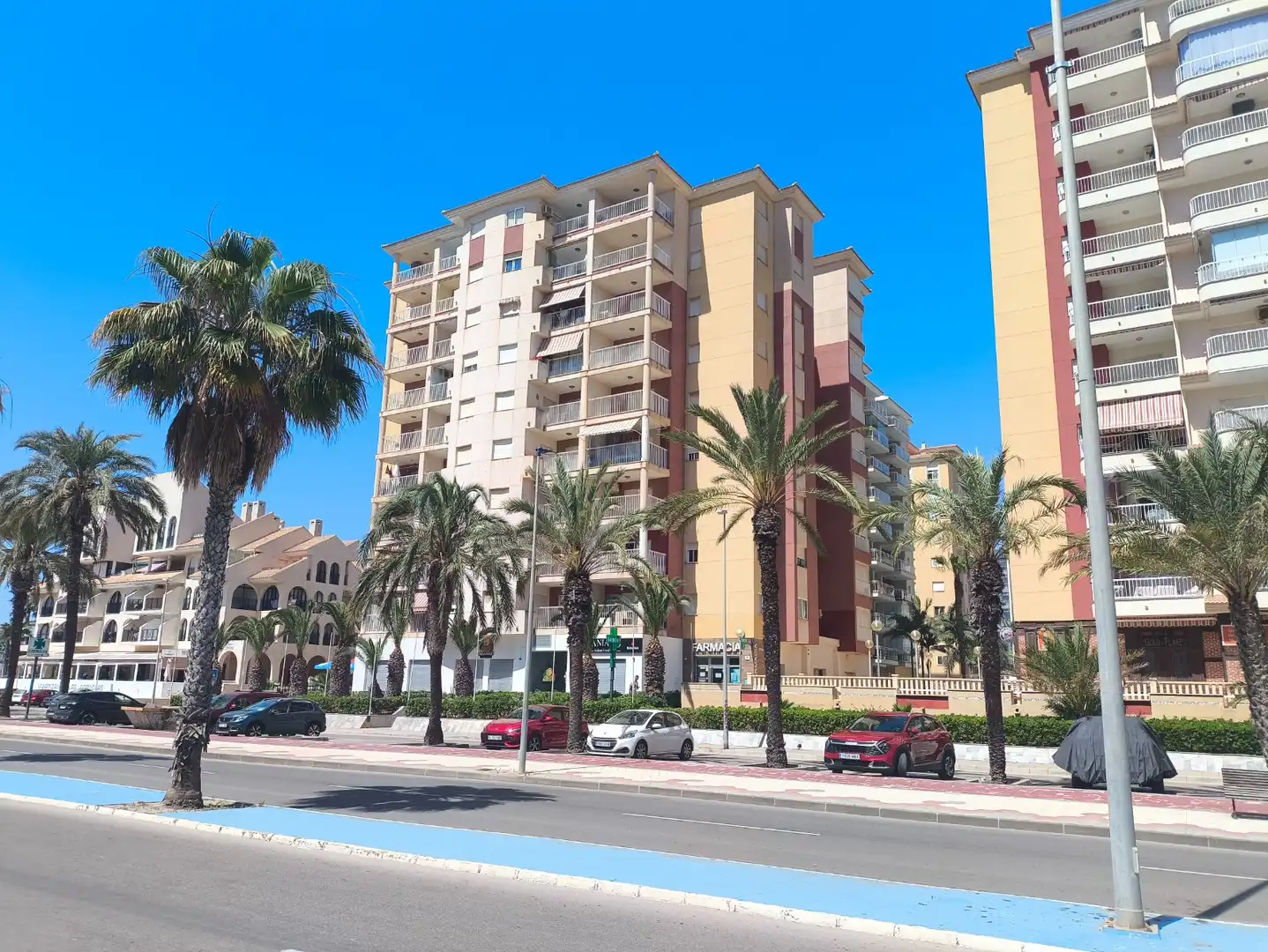 Vista exterior de Apartamento en venta en La Manga del Mar Menor con Aire acondicionado, Calefacción y Terraza