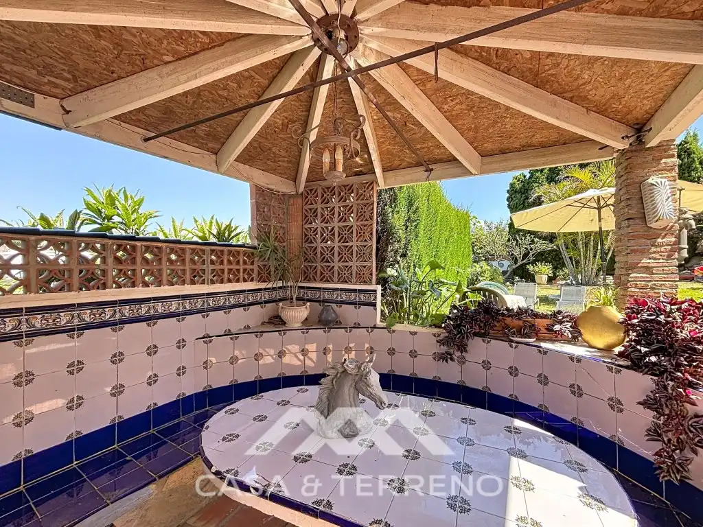 Chalet con piscina en venta en Urbanización Santa Rosa, imagen 10