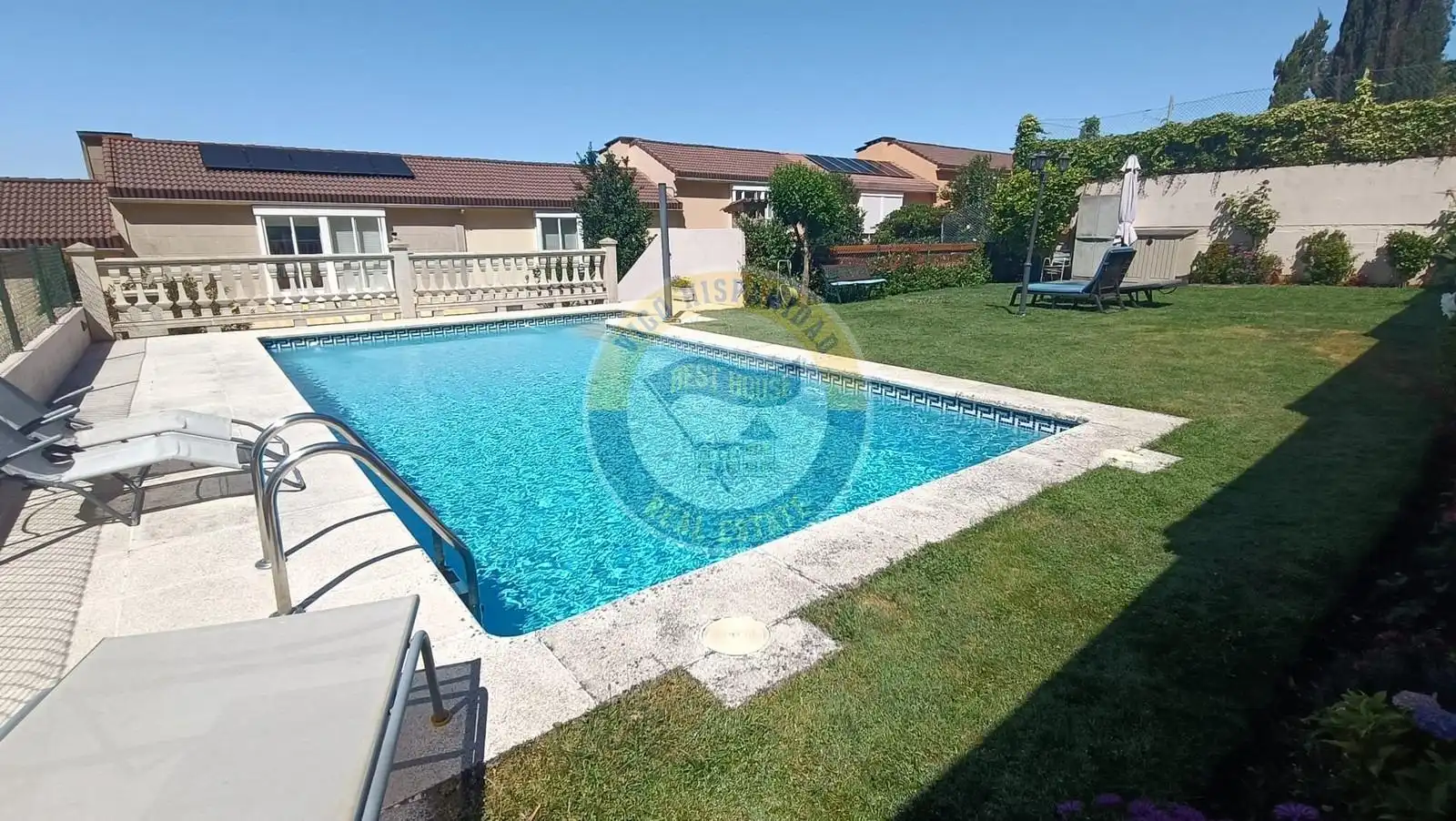 Casa adosada en venda a undefined Residencial Candeán, Cabral - Candeán