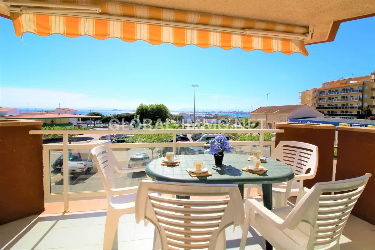 Apartamento con ascensor en venta en Carrer de Mercè Rodoreda